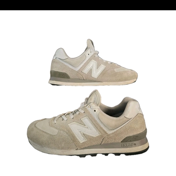New Balance 574 ML574EVW GREY Suede GOOD Used Condition EUC M 9 W 10.5 - Picture 2 of 8